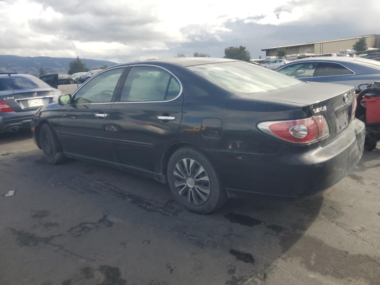 2003 Lexus Es 300 - Image 2
