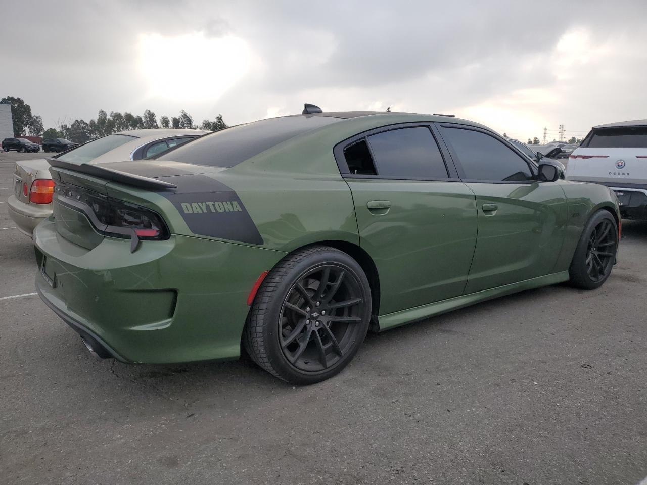 2019 Dodge Charger Scat Pack - Image 3