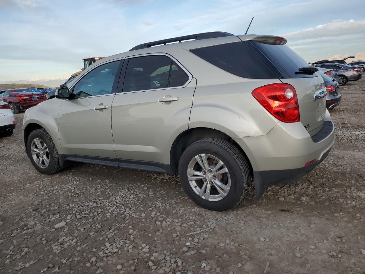 2014 Chevrolet Equinox Lt - Image 2