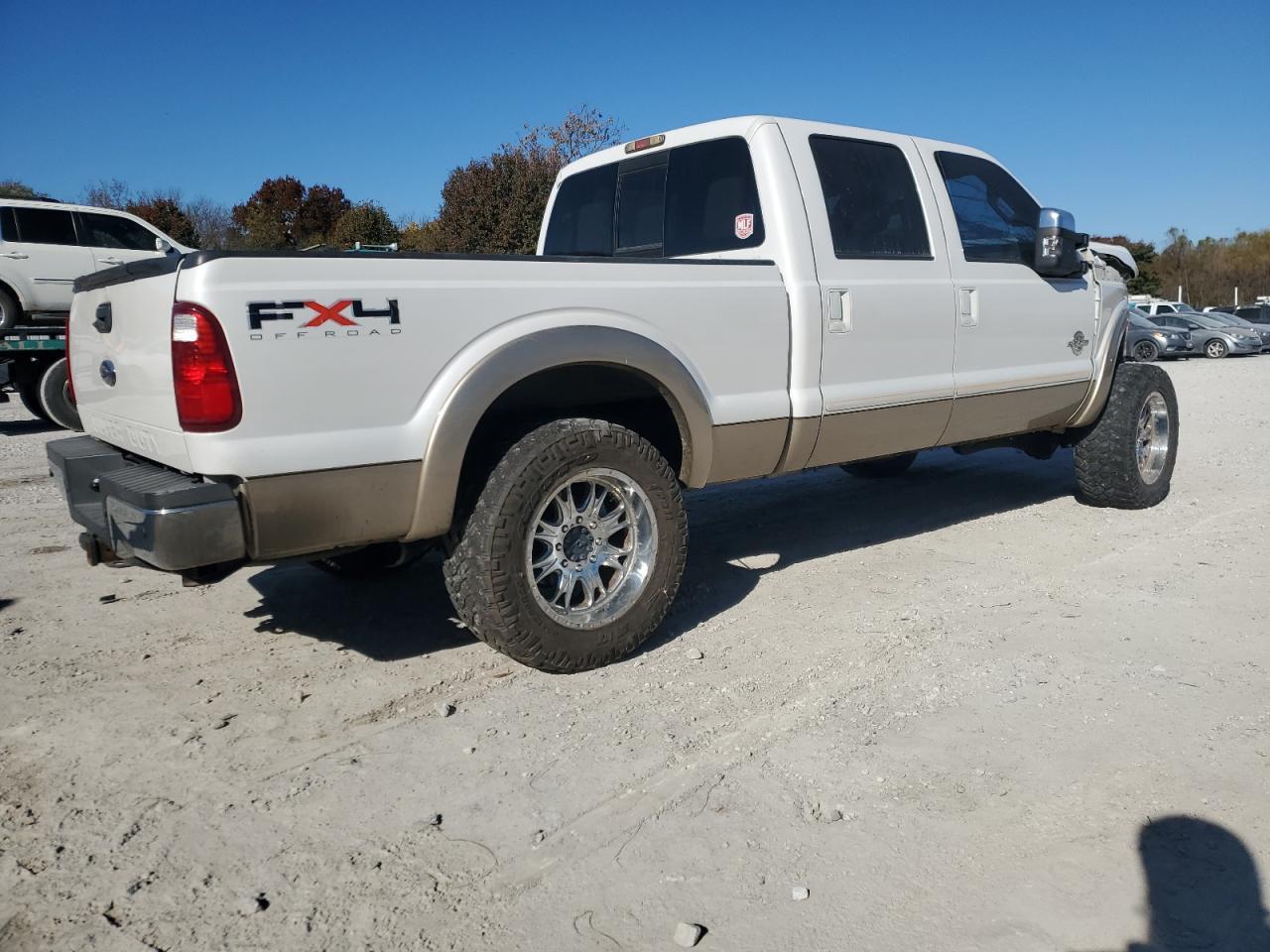 2011 Ford F250 Super Duty - Фото 3