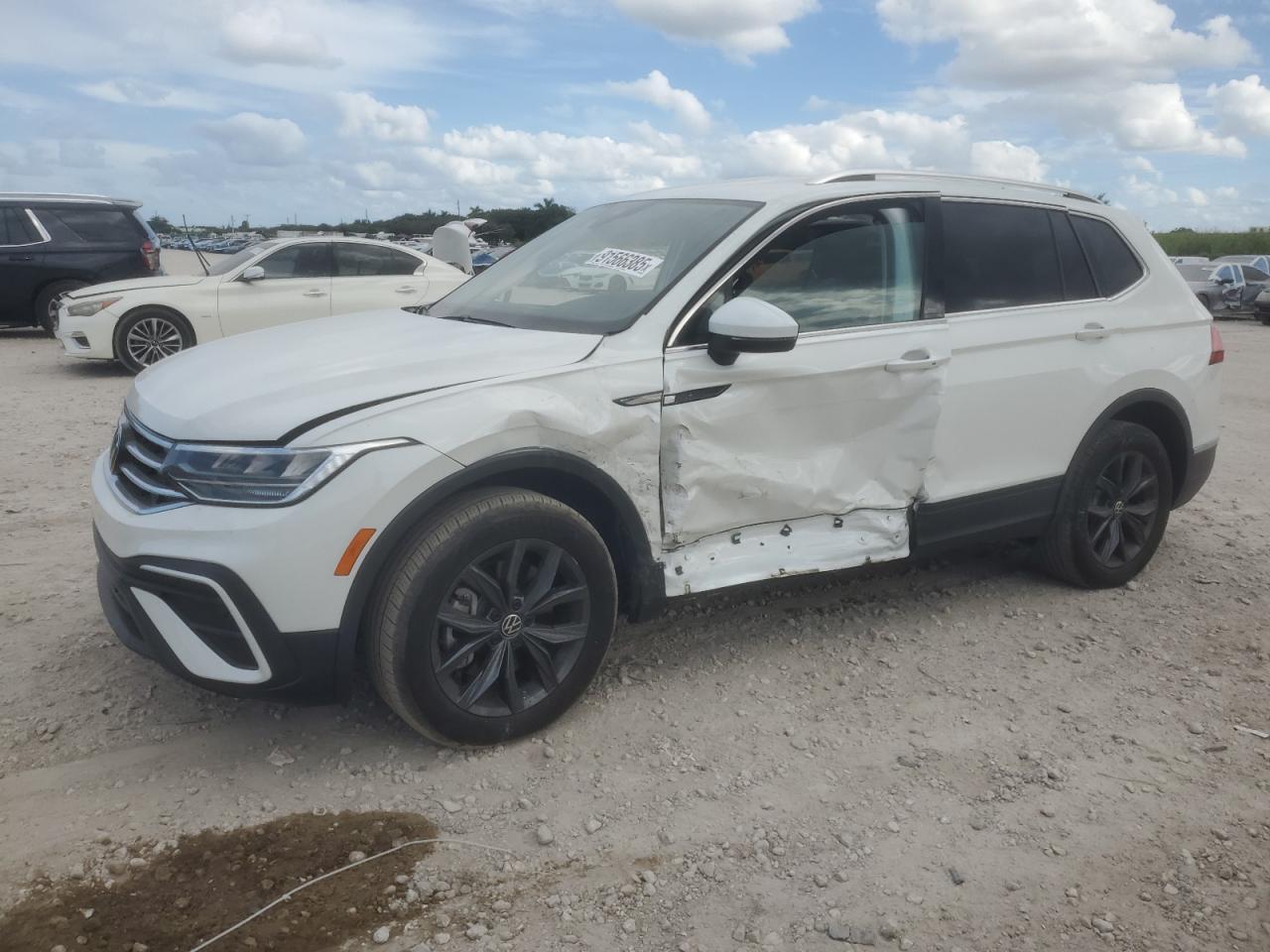 2023 Volkswagen Tiguan Se