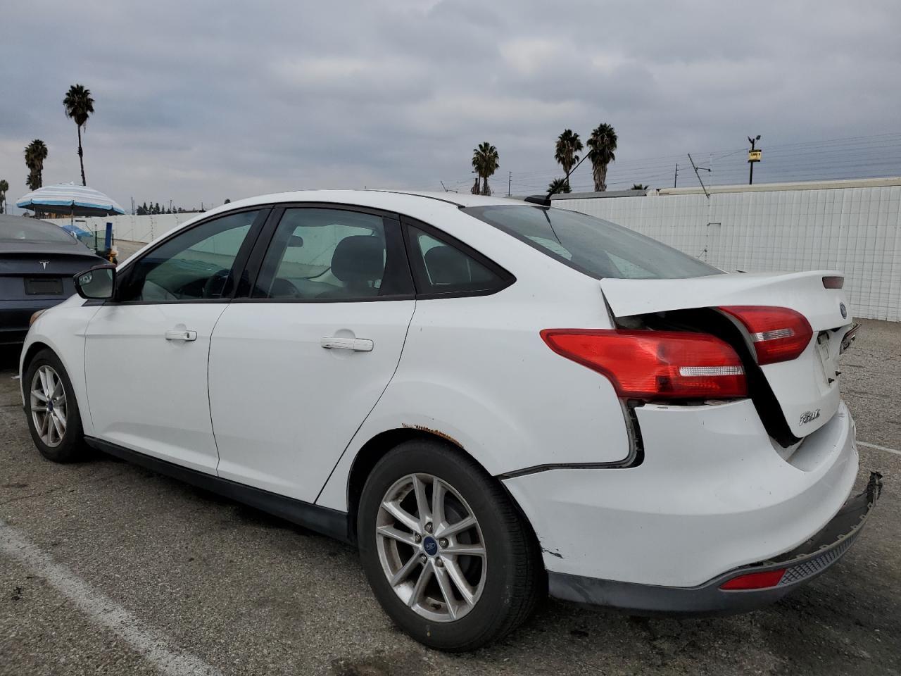 2018 Ford Focus Se - Фото 2