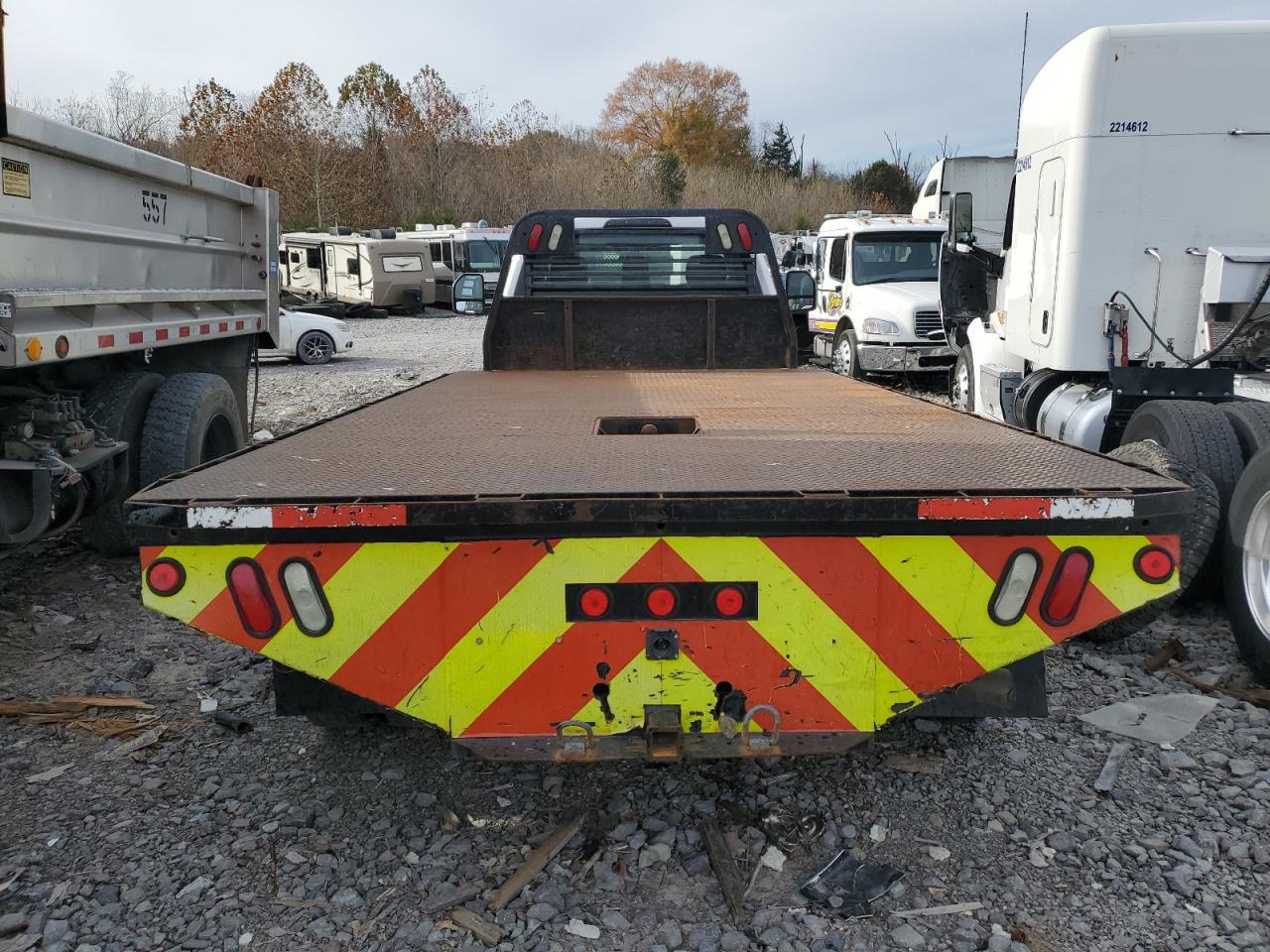 2019 Ford F550 Flatbed Truck - Image 6