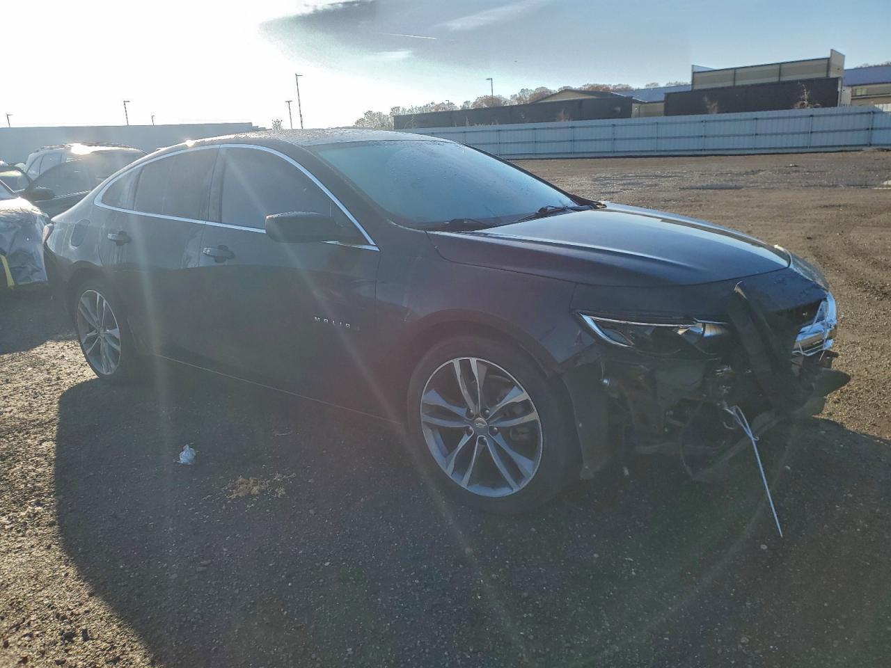 2021 Chevrolet Malibu Lt - Фото 4