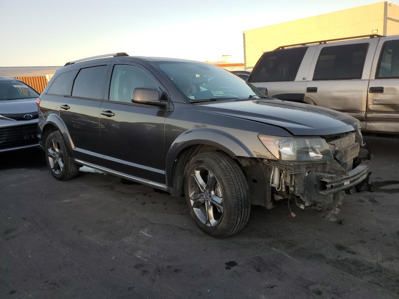 2016 Dodge Journey Crossroad - Фото 4