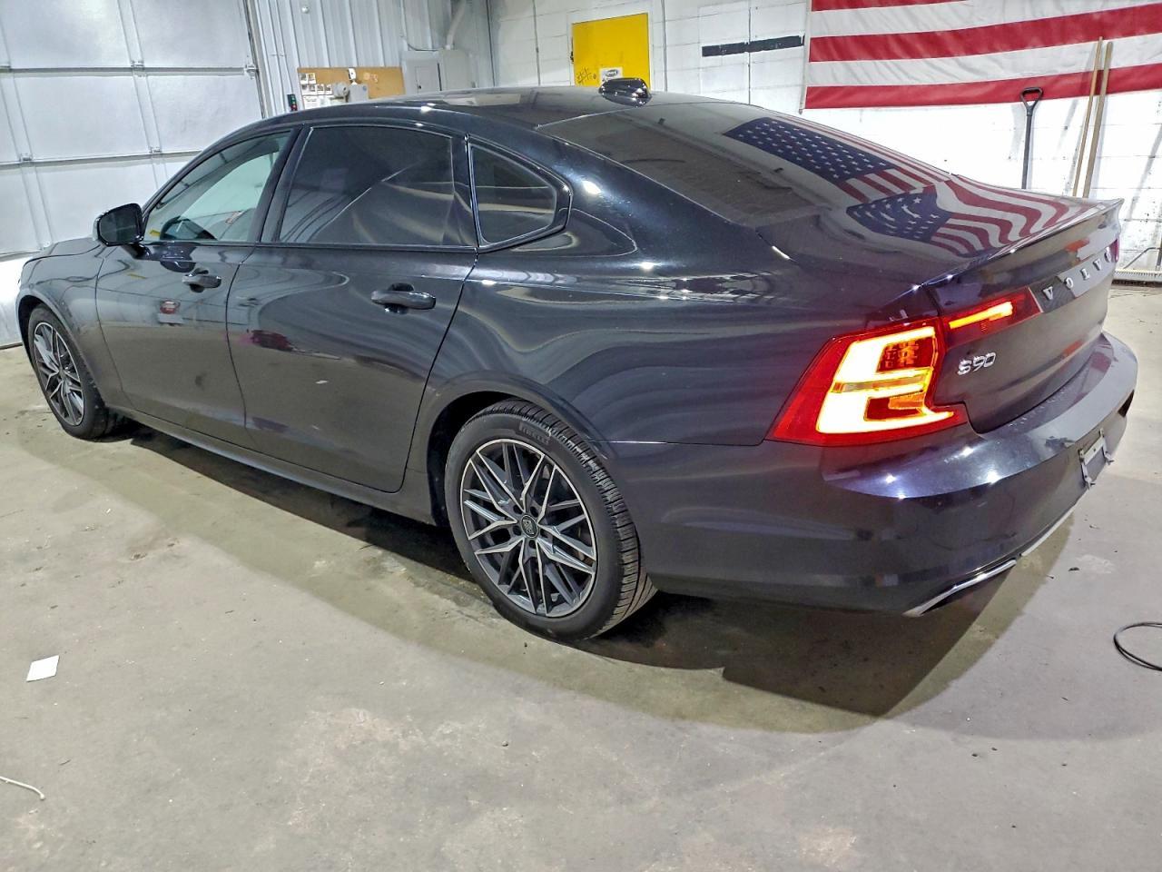 2020 Volvo S90 T6 Ocean Race - Image 2