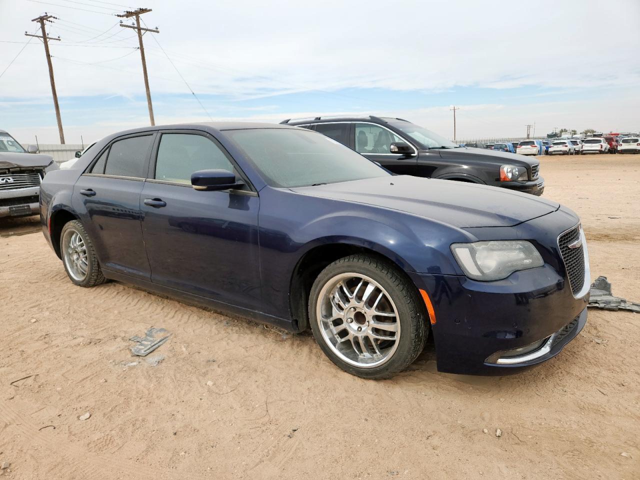 2015 Chrysler 300 S - Фото 4