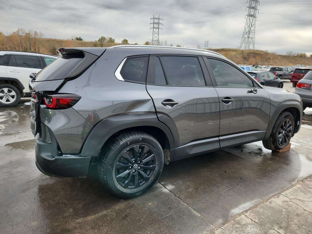2023 Mazda Cx-50 Preferred Plus - Image 3