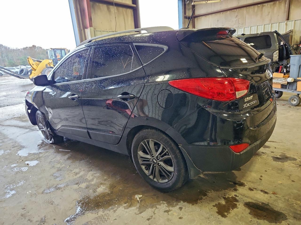 2015 Hyundai Tucson Limited - Image 2