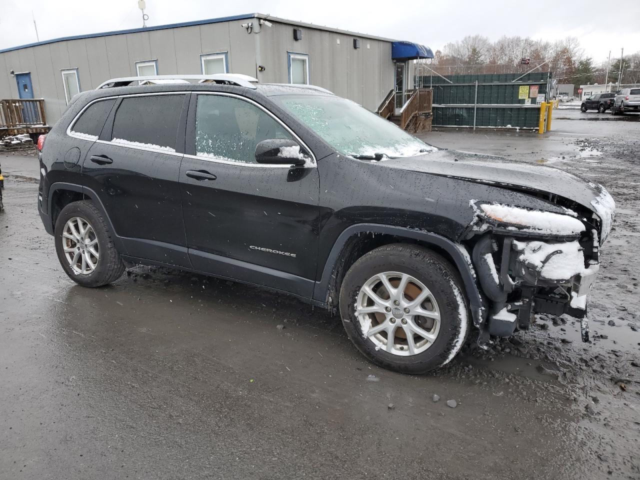 2016 Jeep Cherokee Latitude - Фото 4