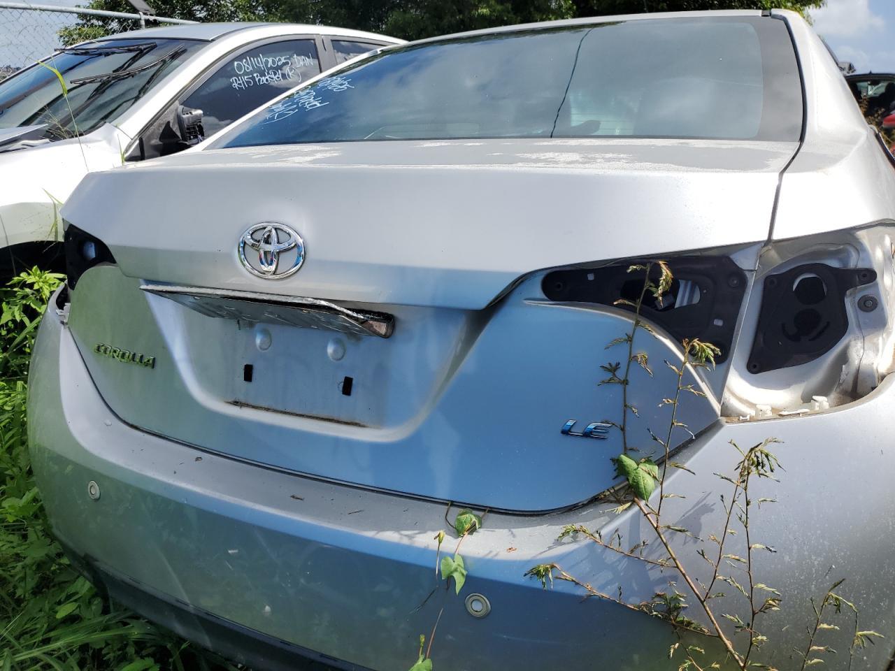 2014 Toyota Corolla Le - Image 6