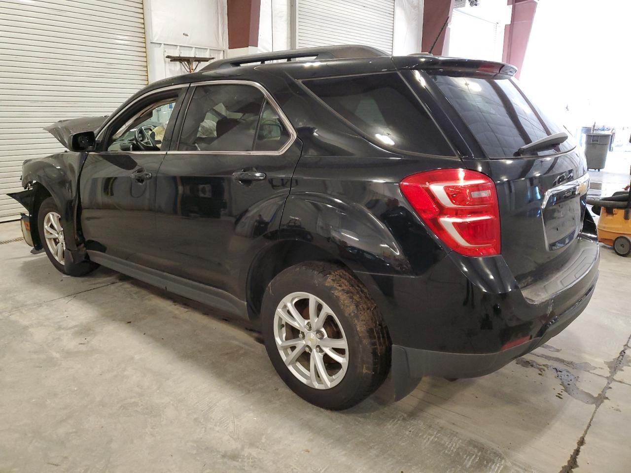 2016 Chevrolet Equinox Lt - Image 2
