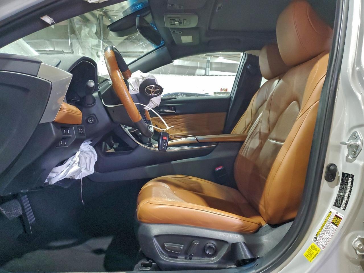 2022 Toyota Avalon Limited - Фото 7