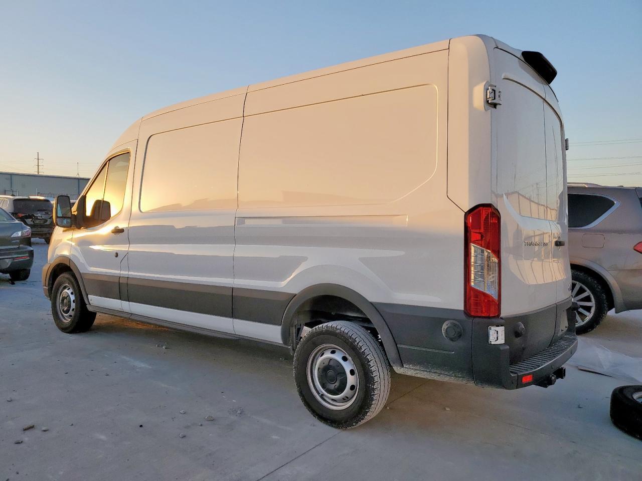 2024 Ford Transit T-250 - Image 2