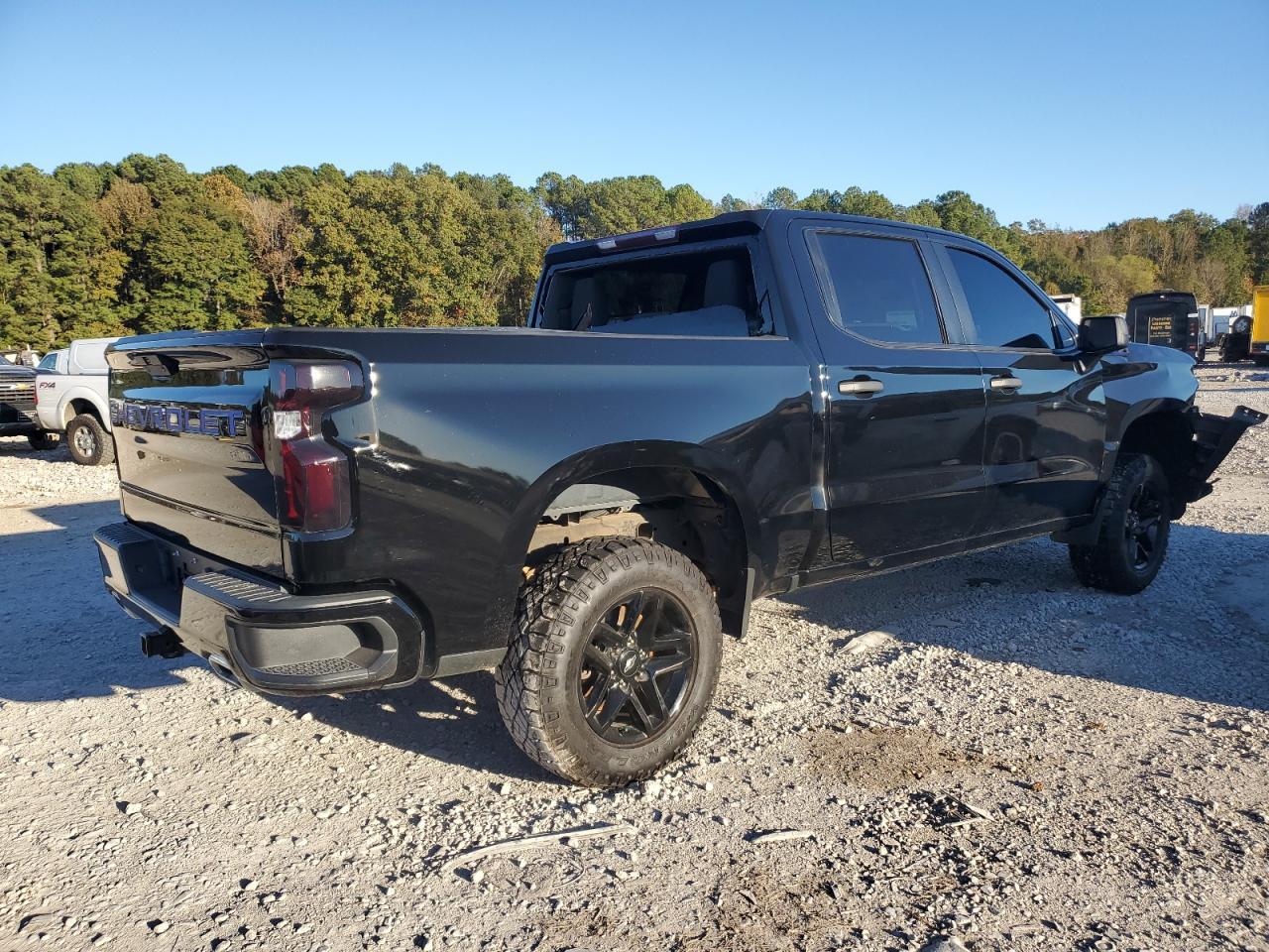 2021 Chevrolet Silverado K1500 Trail Boss Custom - Фото 3