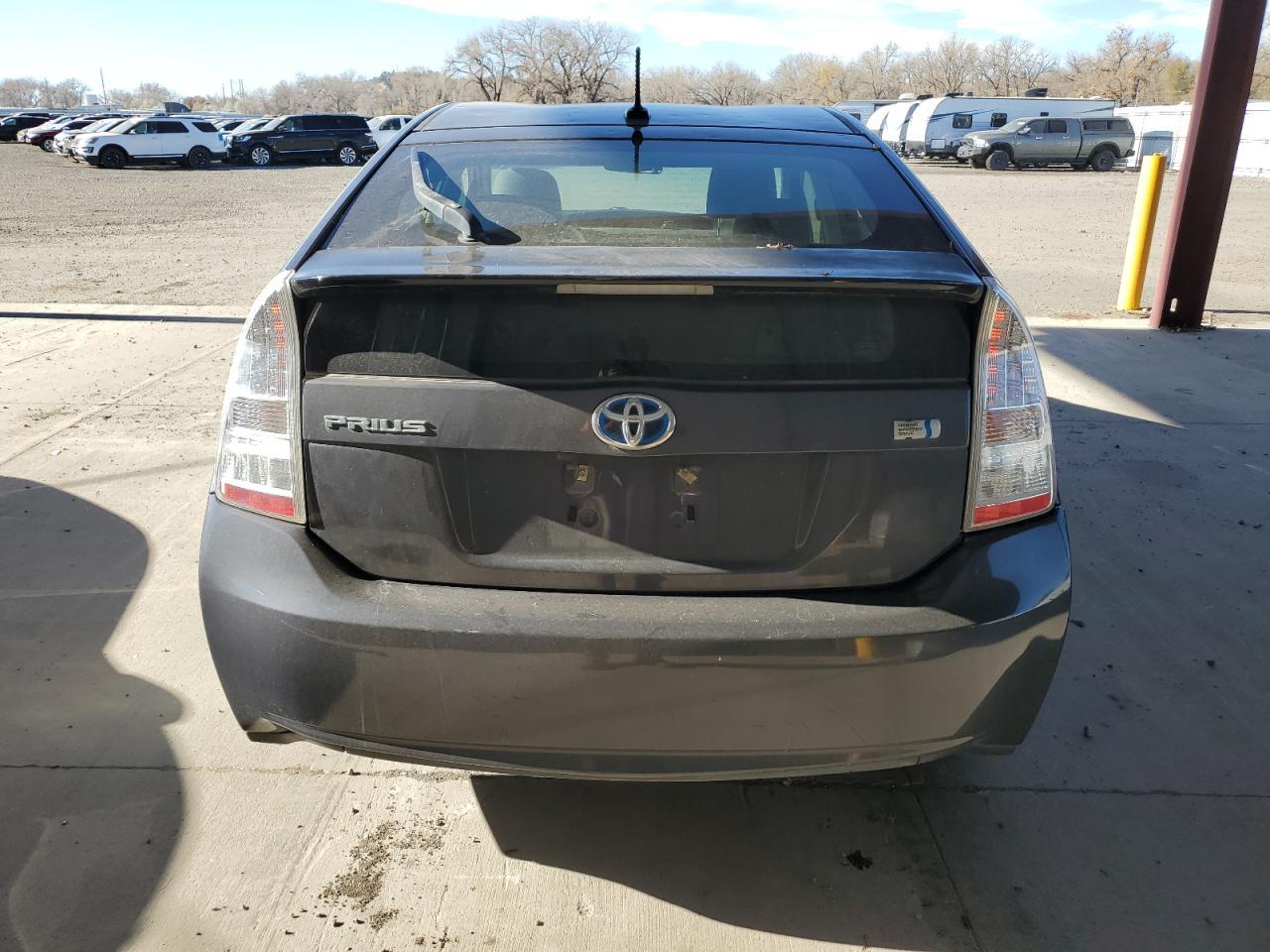 2011 Toyota Prius - Image 6