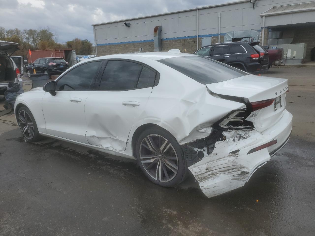 2019 Volvo S60 T6 R-Design - Фото 2