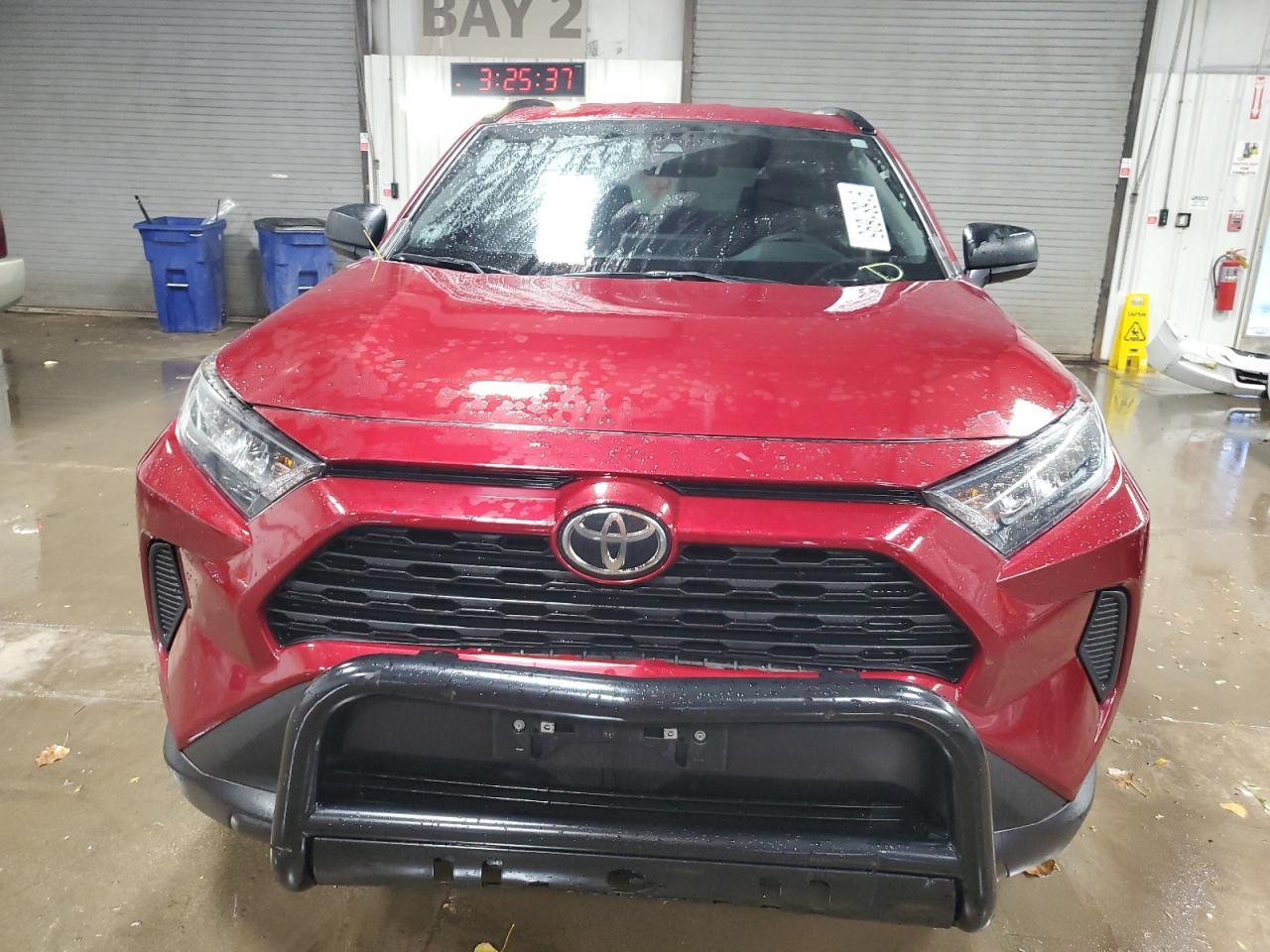 2021 Toyota Rav4 Le - Image 5