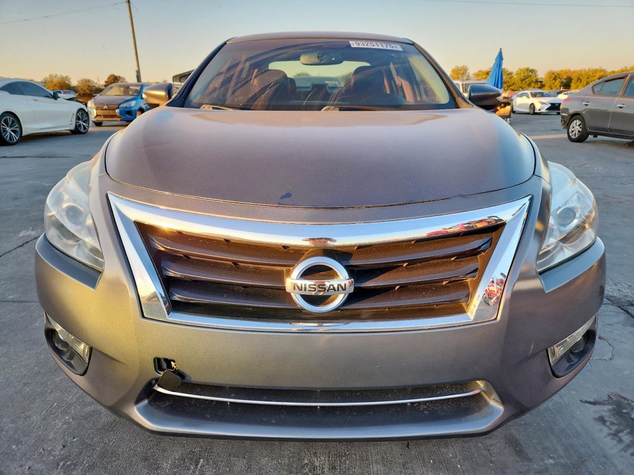 2015 Nissan Altima 2.5 - Image 5