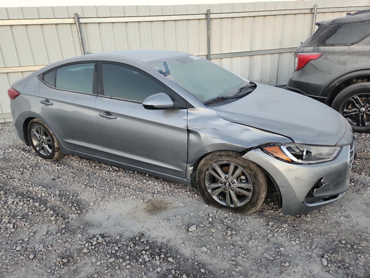 2017 Hyundai Elantra Se - Image 4