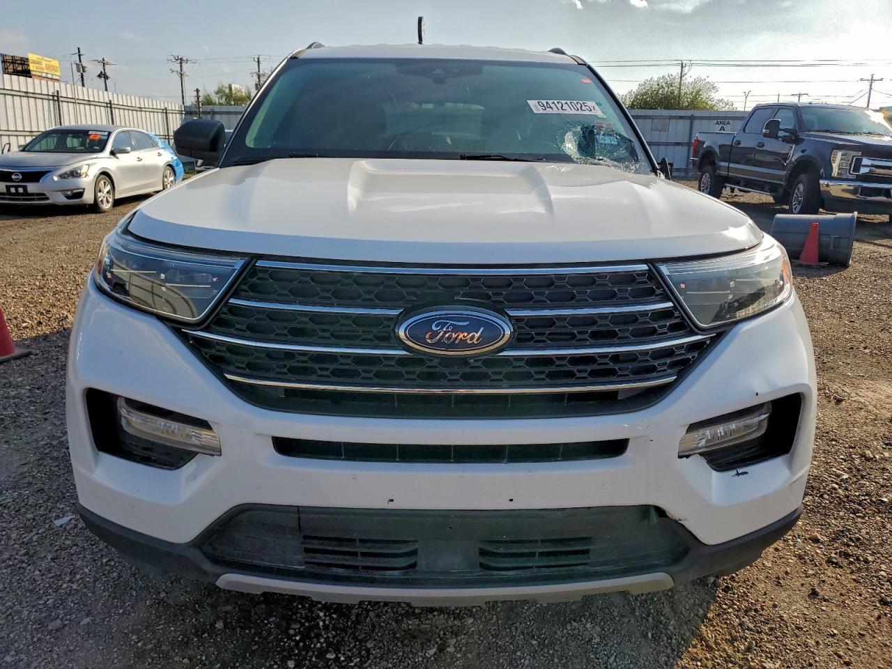 2020 Ford Explorer Xlt - Фото 5