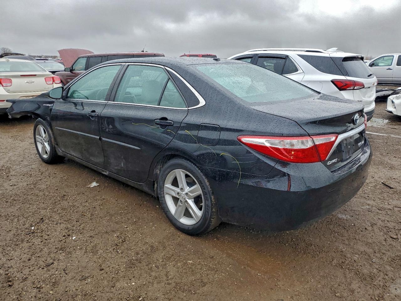 2015 Toyota Camry Hybrid - Фото 2