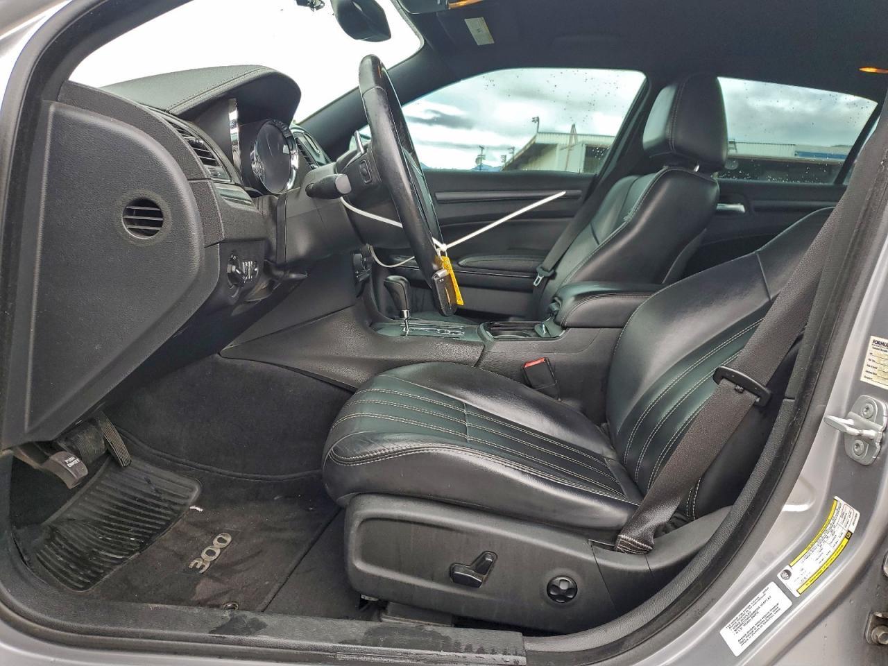 2014 Chrysler 300 S - Фото 7