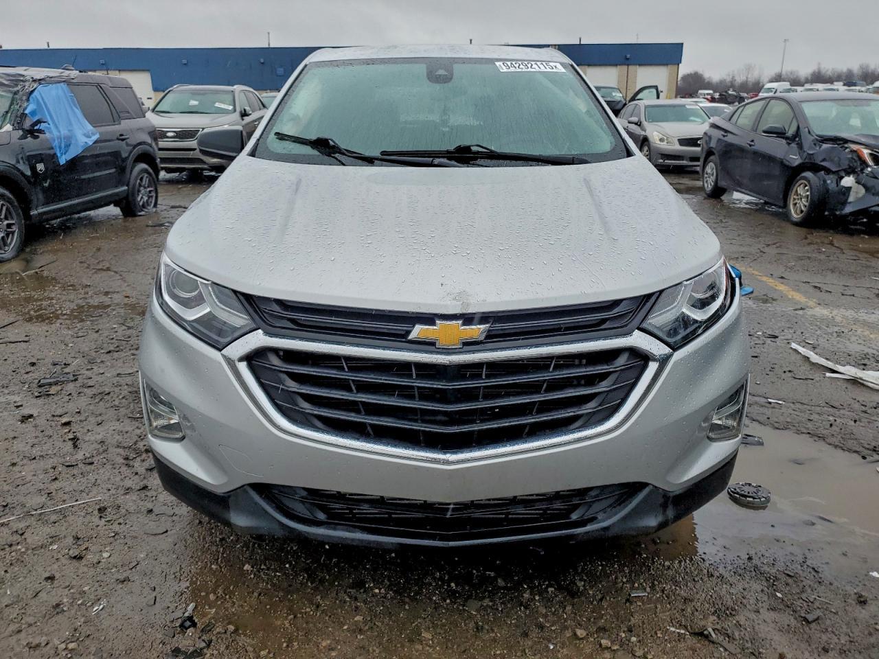 2021 Chevrolet Equinox Ls - Фото 5