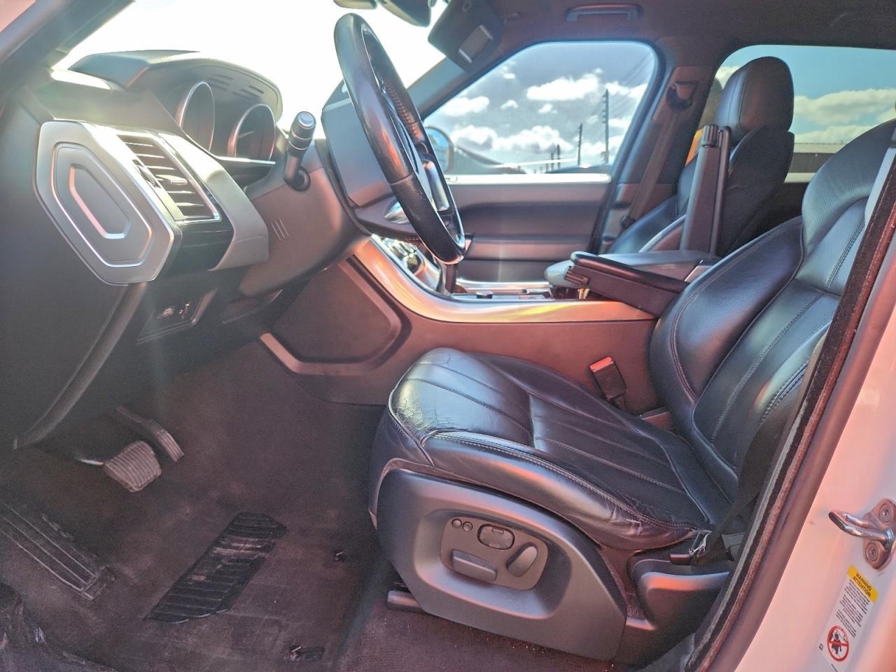 2014 Land Rover Range Rover Sport Hse - Image 7