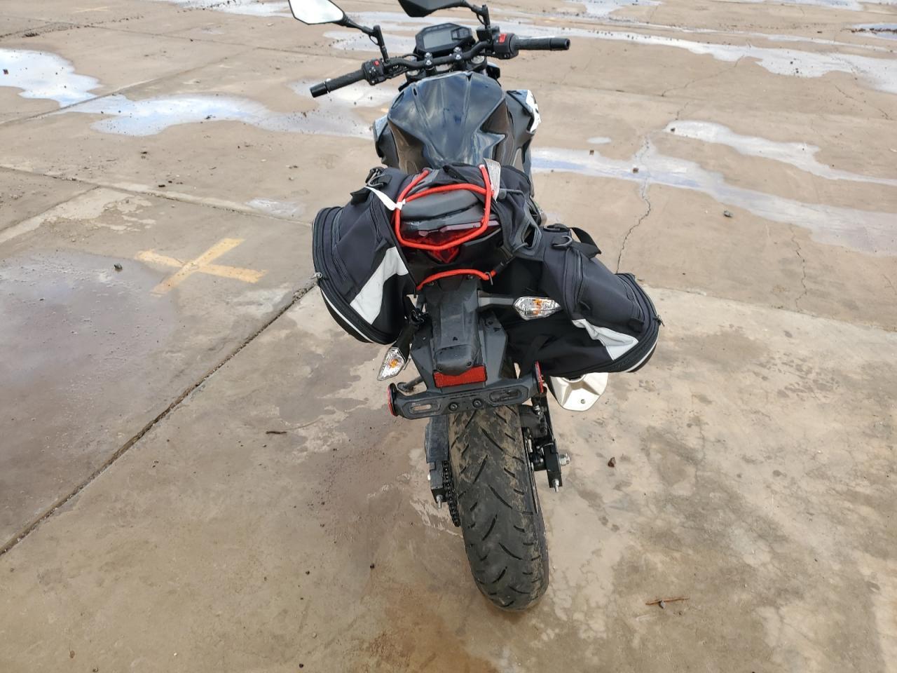 2025 Kawasaki Er500 - Image 4