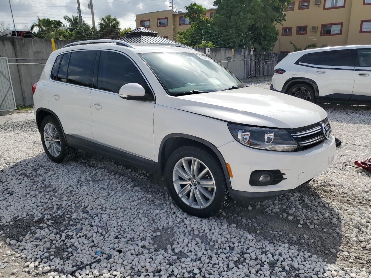 2013 Volkswagen Tiguan S - Фото 4