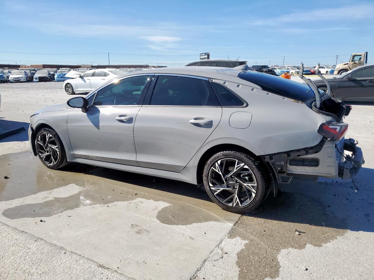2025 Kia K5 Gt Line - Image 2