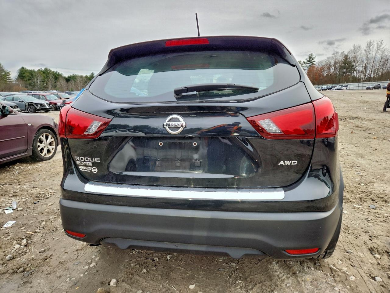 2019 Nissan Rogue Sport S - Фото 6