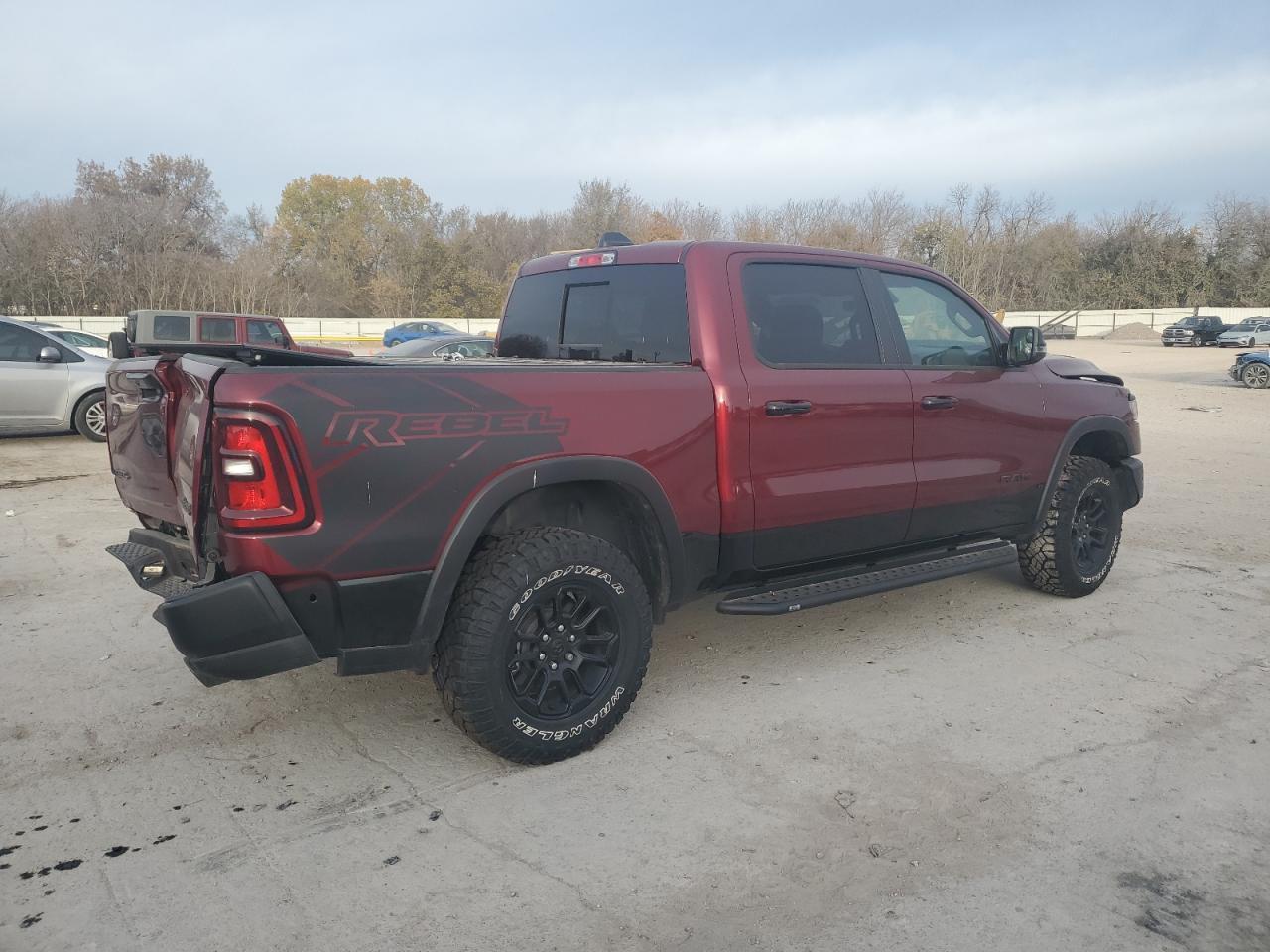 2025 Ram 1500 Rebel - Фото 3
