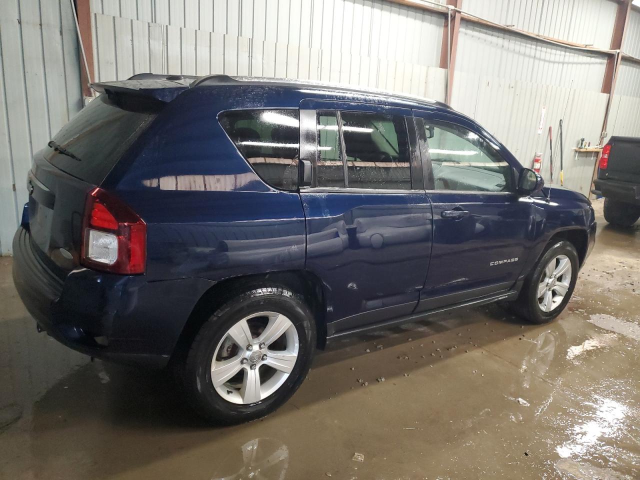 2014 Jeep Compass Latitude - Фото 3
