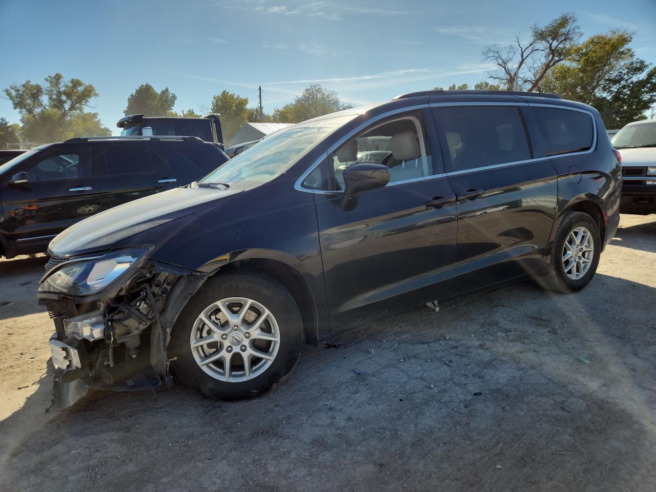 2021 Chrysler Voyager Lxi