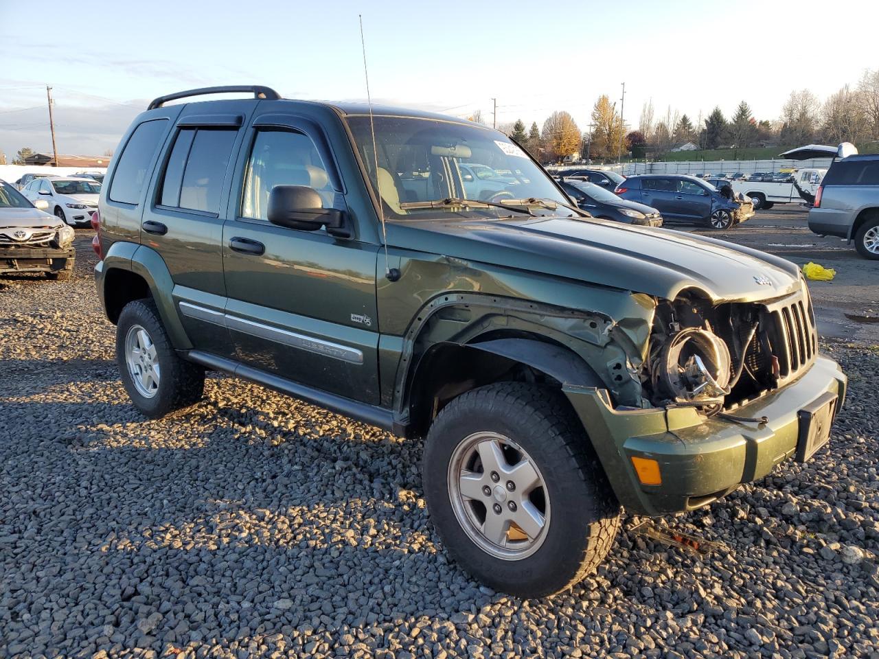 2006 Jeep Liberty Sport - Image 4