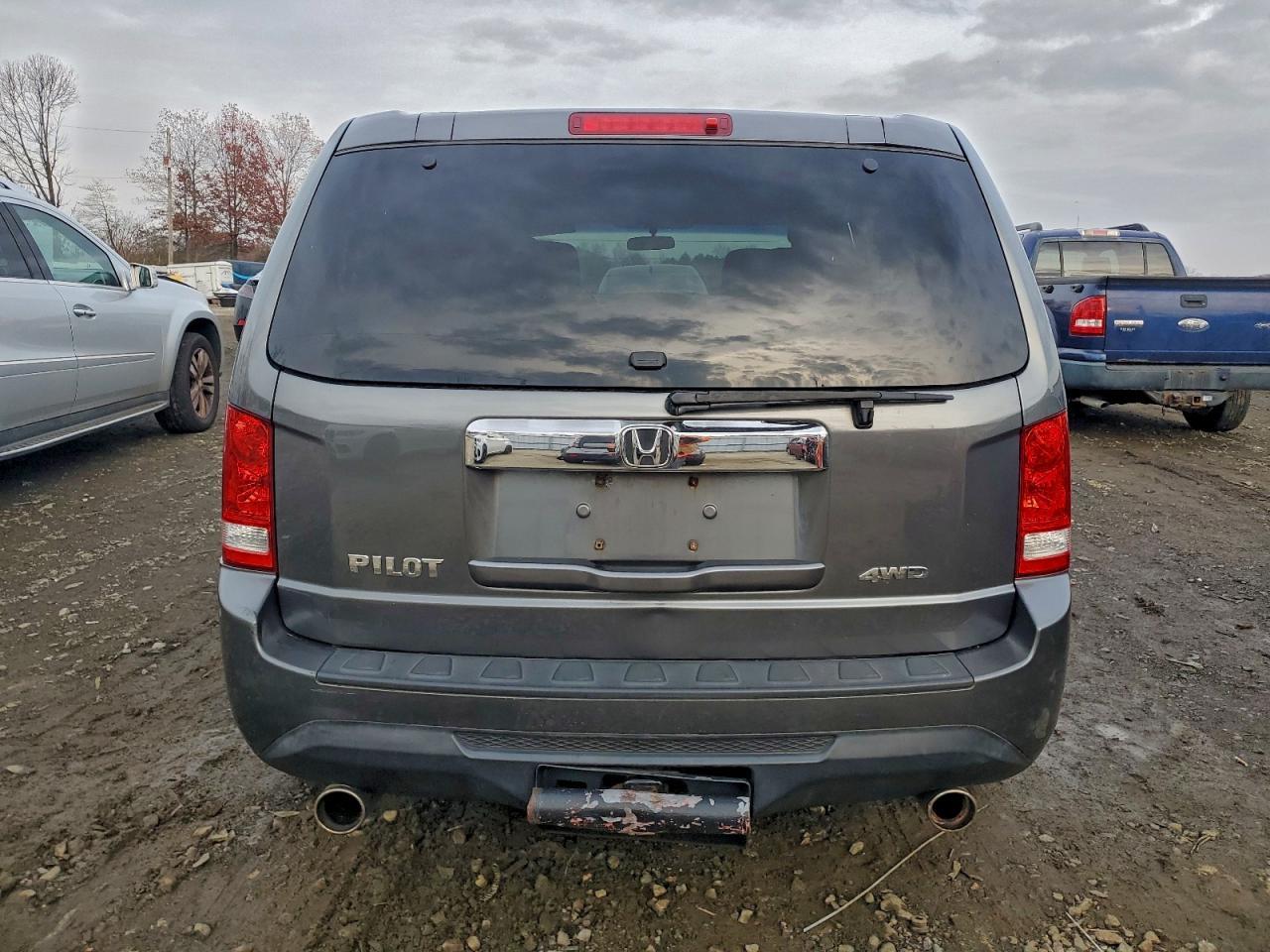 2012 Honda Pilot Lx - Image 6