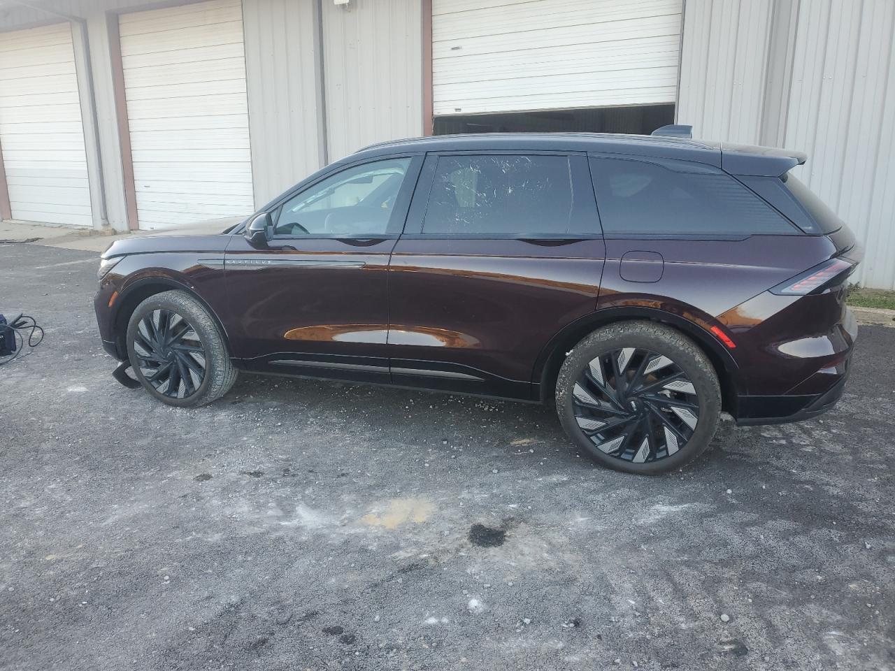 2025 Lincoln Nautilus Reserve - Фото 2