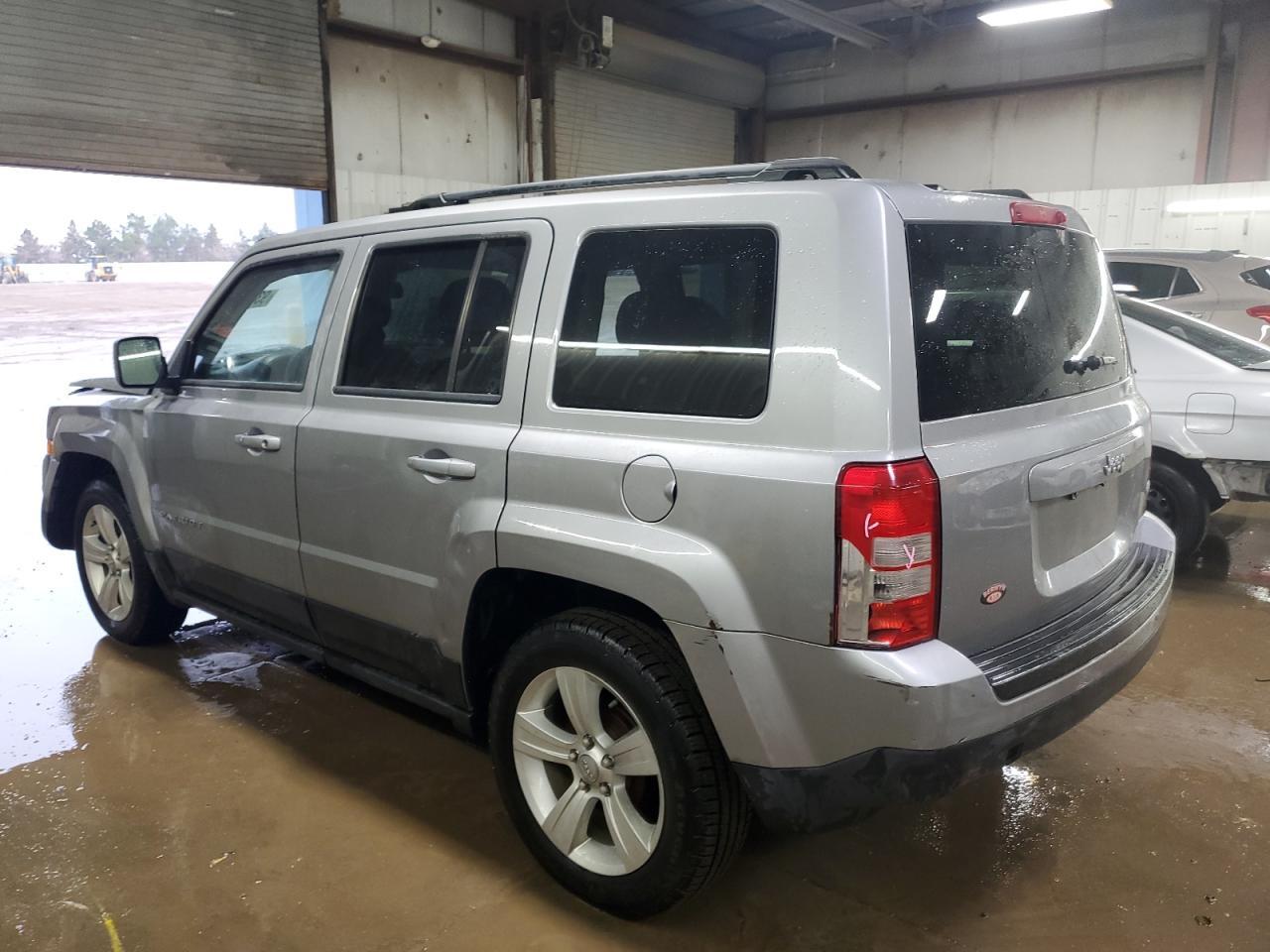 2016 Jeep Patriot Latitude - Фото 2