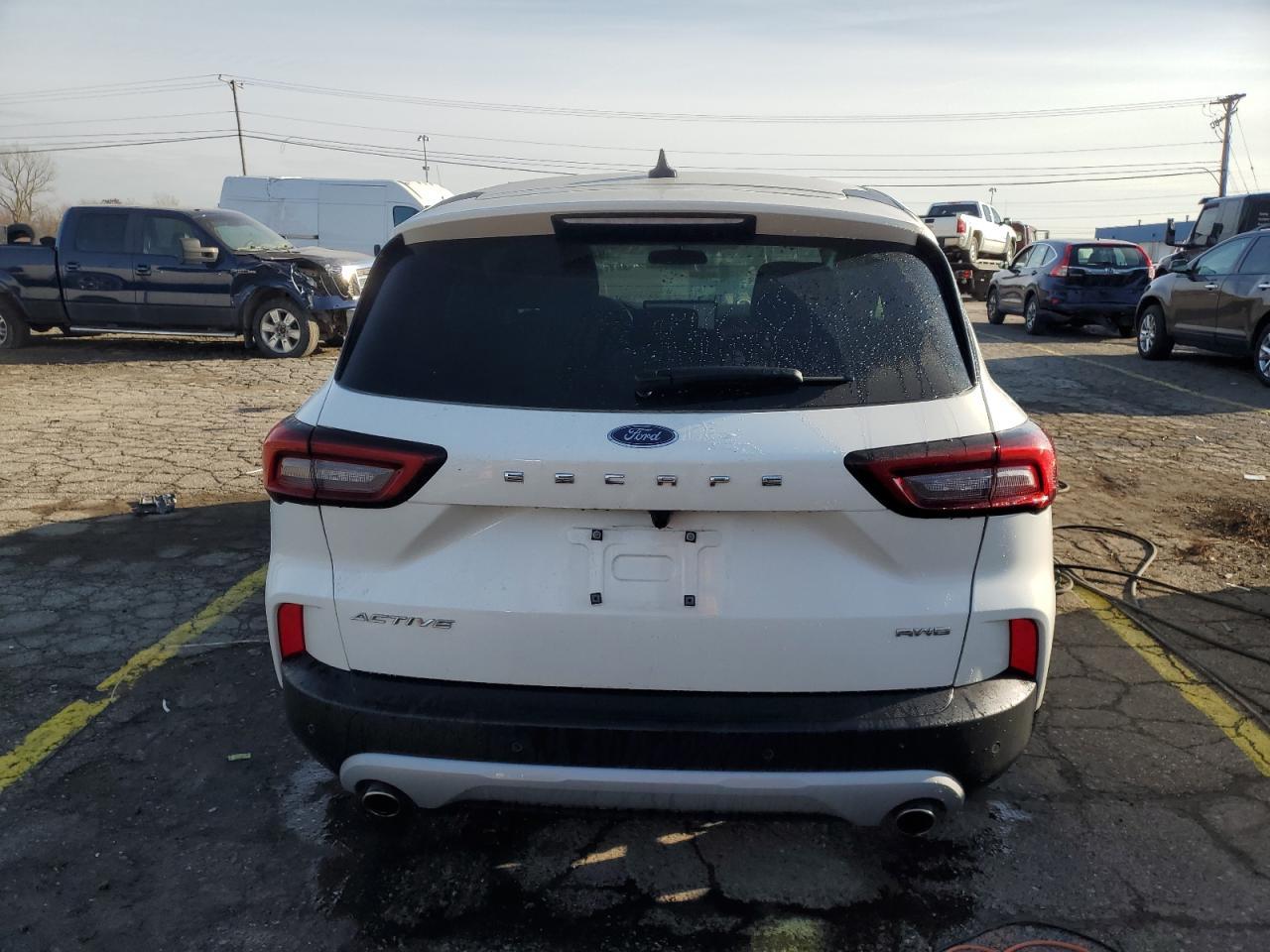 2023 Ford Escape Active - Image 6