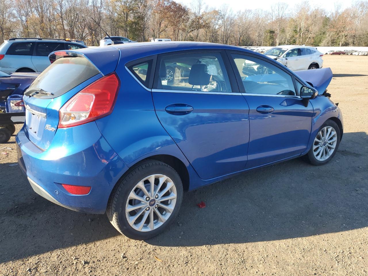 2018 Ford Fiesta Titanium - Фото 3