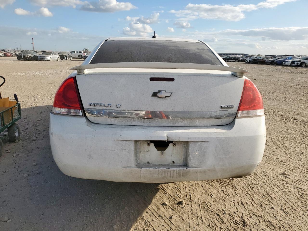 2011 Chevrolet Impala Lt - Image 6