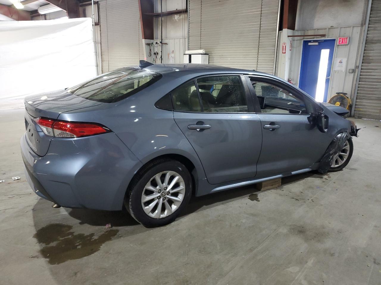 2020 Toyota Corolla Le - Фото 3