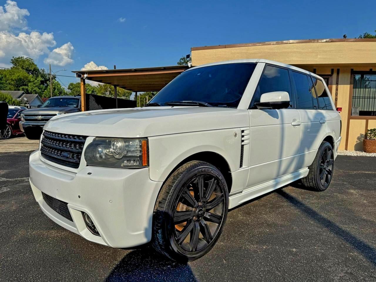 2011 Land Rover Range Rover Hse Luxury - Image 2