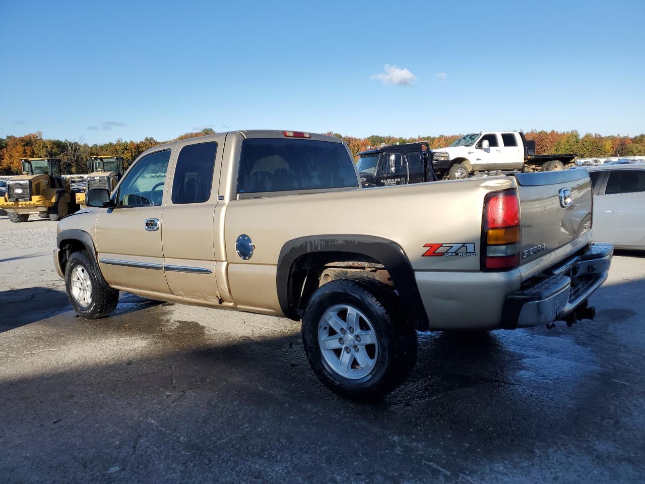 2005 GMC New Sierra K1500 - Фото 2