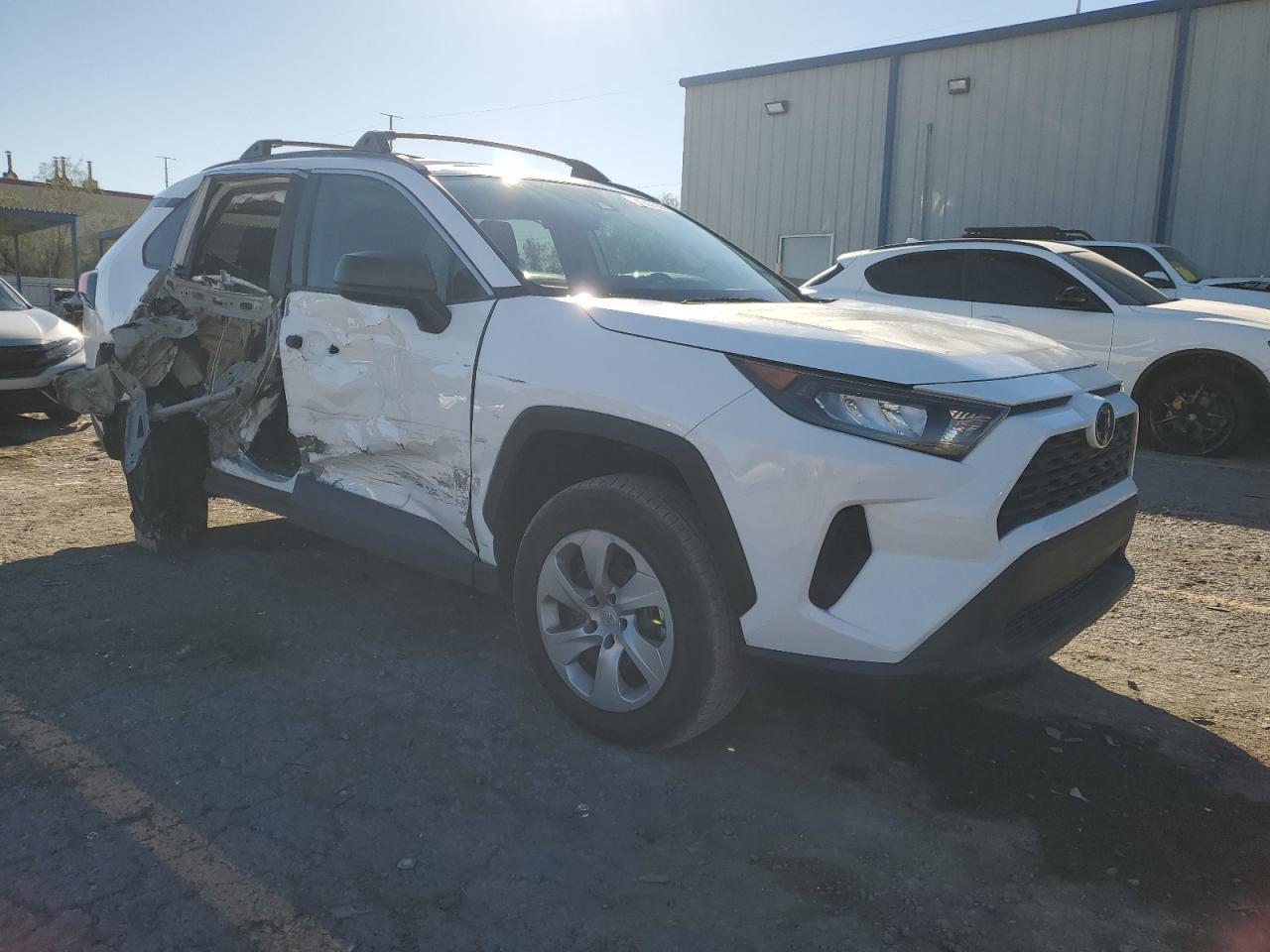 2020 Toyota Rav4 Le - Image 4