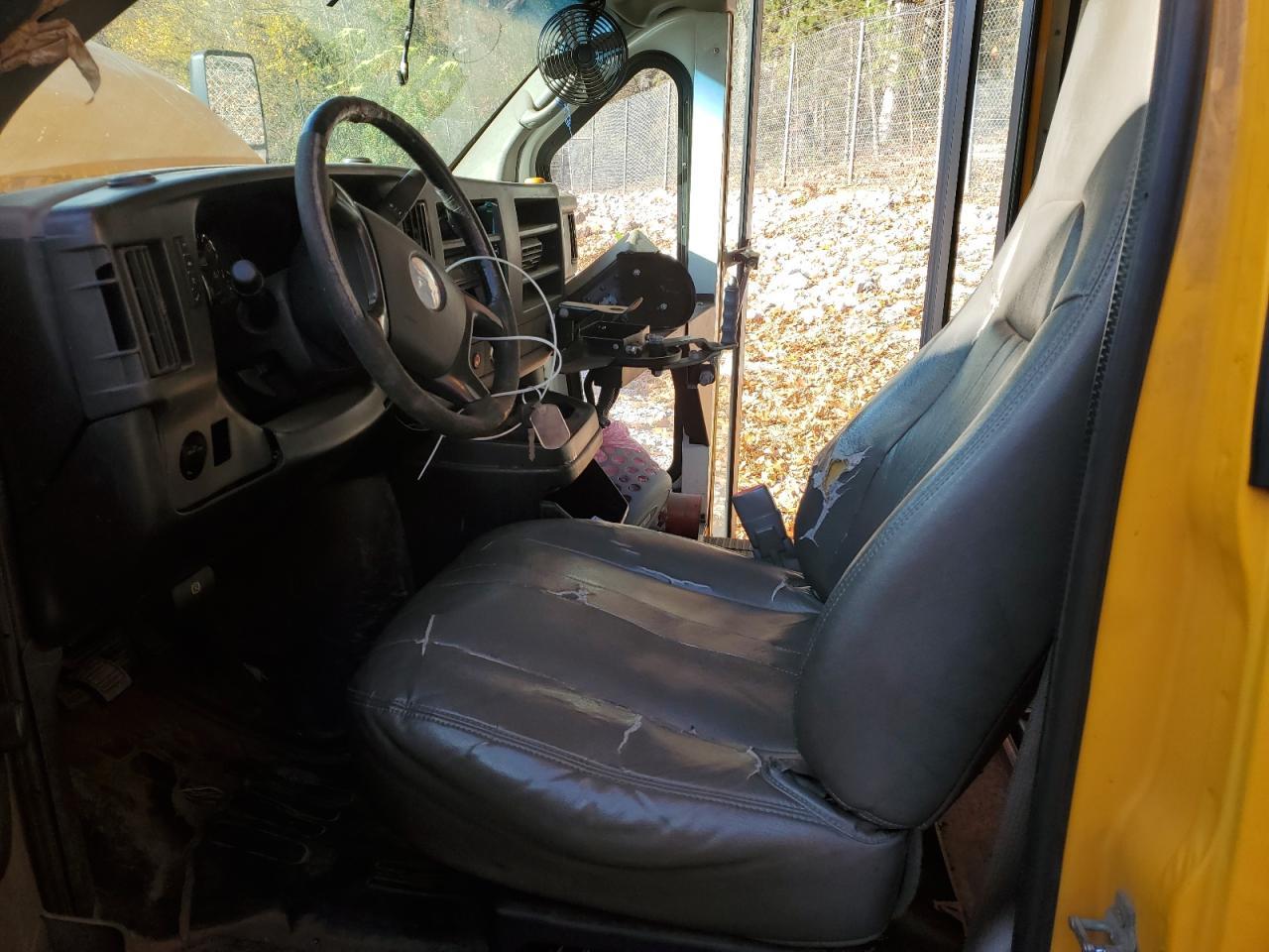 2011 Collins Bantam G3500 - School Bus - Фото 7