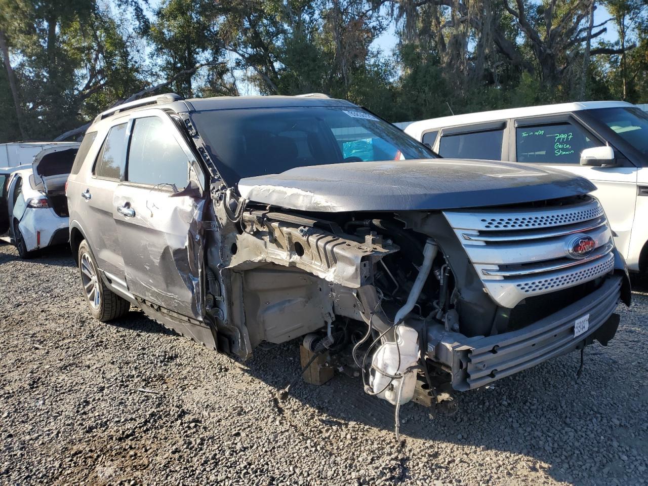 2014 Ford Explorer Xlt - Image 4