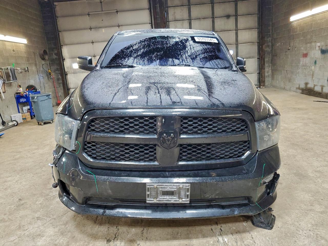 2019 Ram 1500 Classic Tradesman - Фото 5
